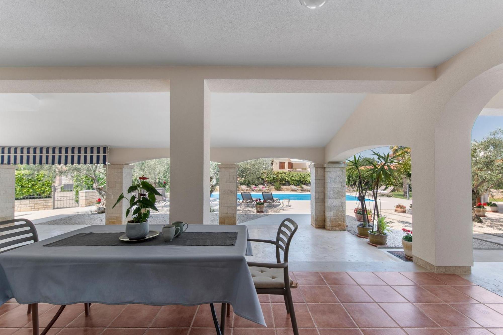Villa Hope Apartments Porec Exterior photo