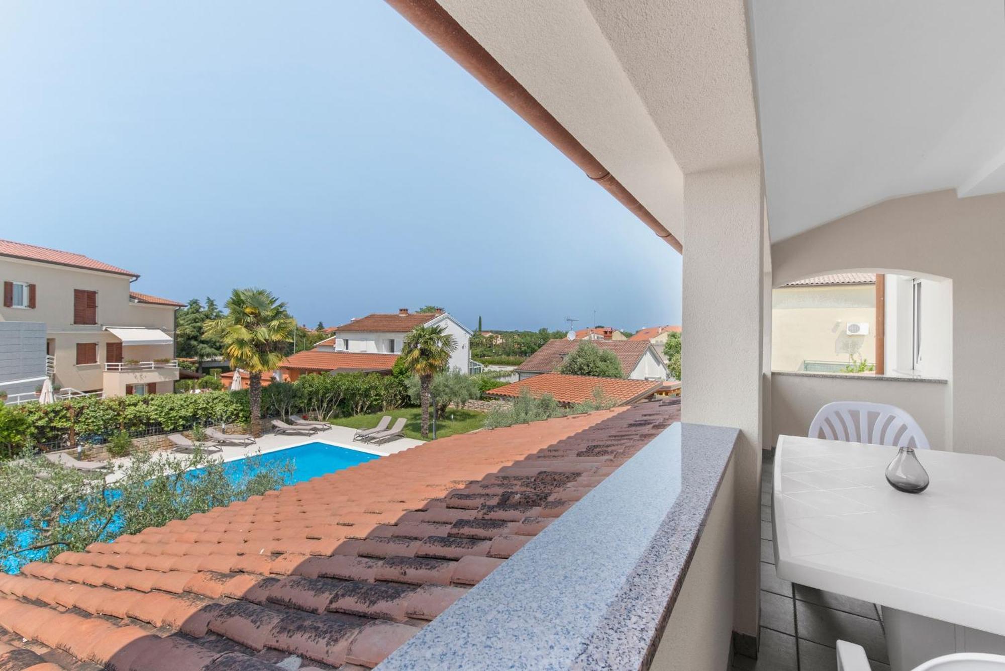 Villa Hope Apartments Porec Exterior photo