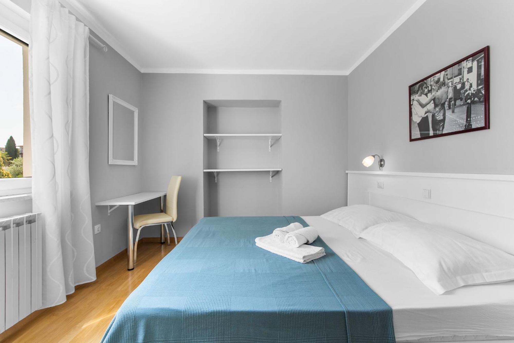 Villa Hope Apartments Porec Exterior photo